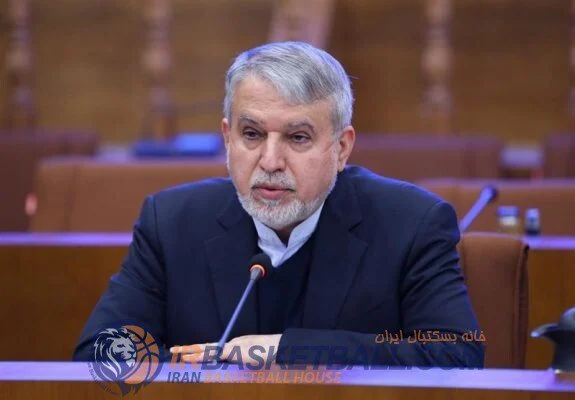 آقای صالحی‌امیری شما نباید از بسکتبال حرفی بزنی چون اطلاع نداری