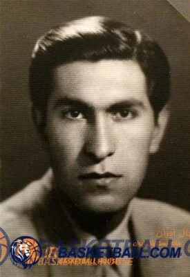 کاظم(فریدون) اشتری/بازیکن دهه‌ی 30 تیم ملی بسکتبال