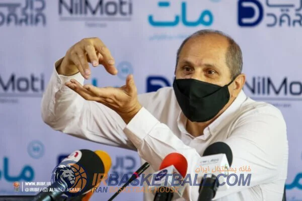 نگرانی هاشمی، نگرانی همه ماست / سرمربی تیم ملی: با آبروی بسکتبال بازی نمی‌کنم