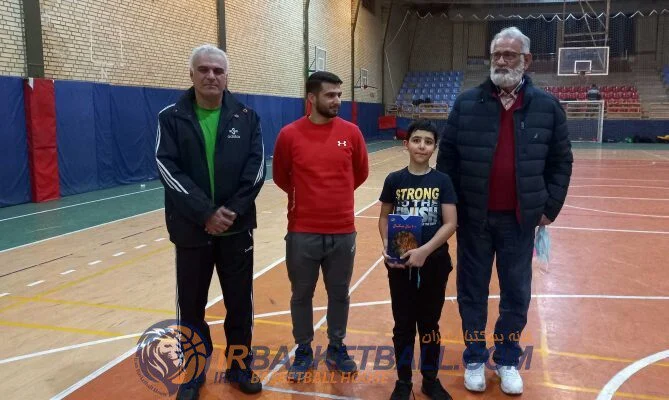 گزارش تصويرى رونمايى از كتاب جستارهايى در فلسفه، فرهنگ و ايده‌هاى بسكتبال