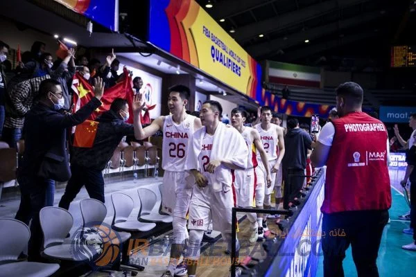 رختکن تیم ملی جای پولادگر نیست او بخشی از ناکامی‌های بسکتبال است