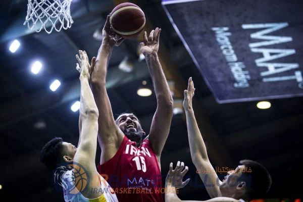 با 30 تا به استرالیا می‌بازیم «جوانگرایی» کردیم، به چین در تهران می‌بازیم «خوب بازی کردیم» / برای آقای کارشناس بسکتبال و خانم خبرنگار همه چی گل و بلبل است