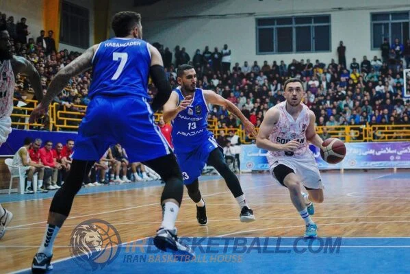 فولاد هرمزگان تنها تیم بدون برد /شکست سنگین صدرنشین مقابل قهرمان فصل گذشته لیگ